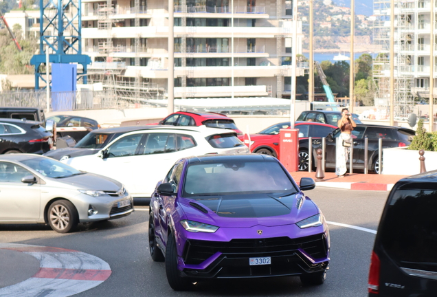 Lamborghini Urus Performante