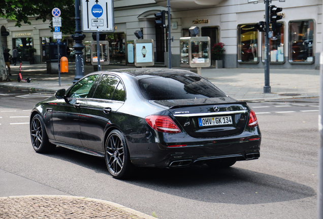 Mercedes-AMG E 63 S W213