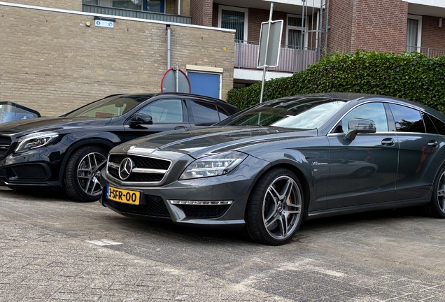 Mercedes-Benz CLS 63 AMG X218 Shooting Brake