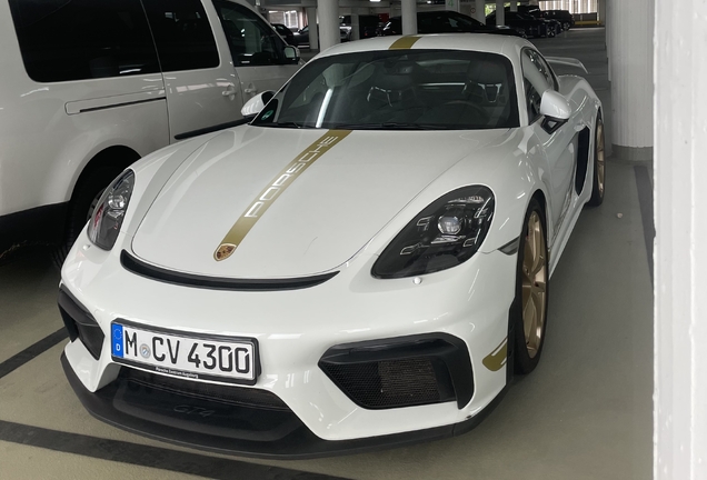 Porsche 718 Cayman GT4