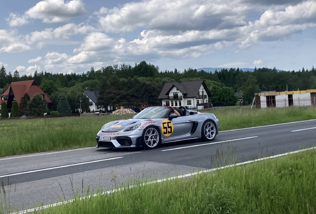 Porsche 718 Spyder RS