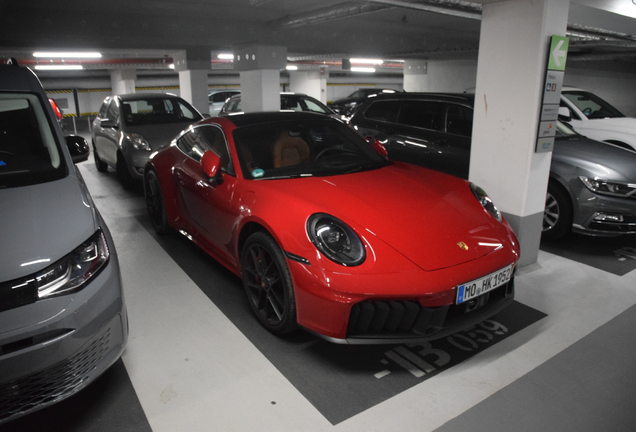 Porsche 992 Carrera 4 GTS MkII