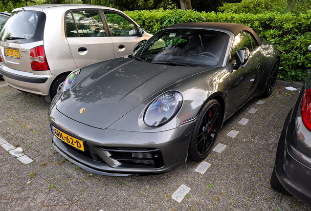 Porsche 992 Carrera GTS Cabriolet