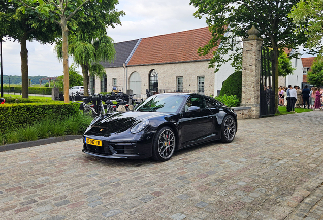 Porsche 992 Carrera S
