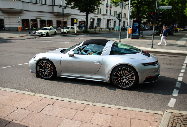 Porsche 992 Targa 4S