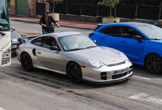 Porsche 996 GT2
