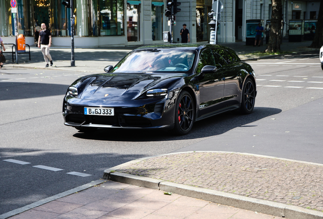 Porsche Taycan GTS Sport Turismo