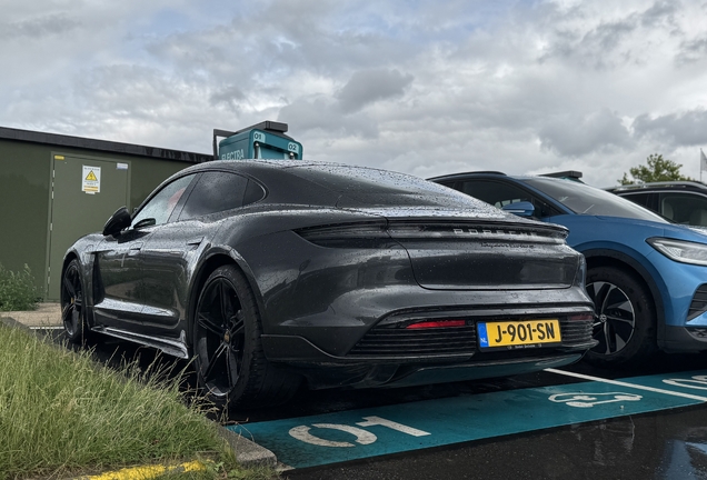 Porsche Taycan Turbo S