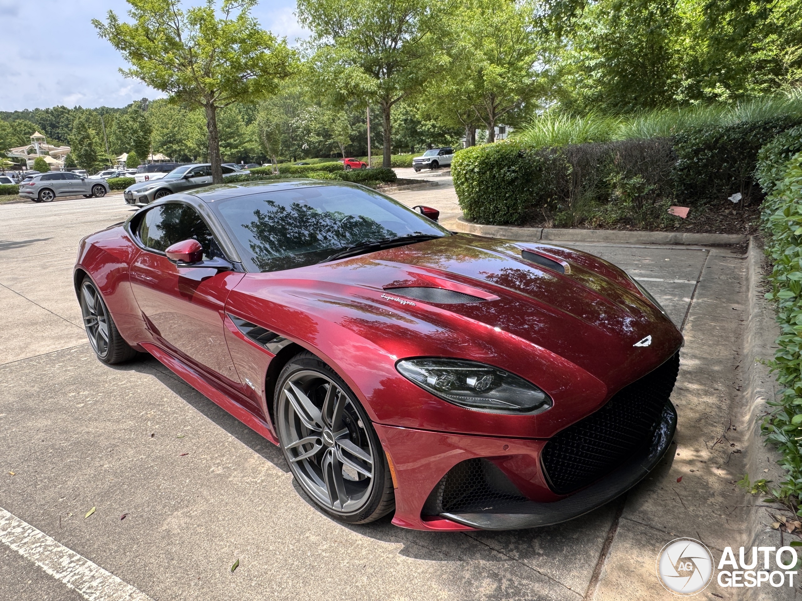 Aston Martin DBS Superleggera