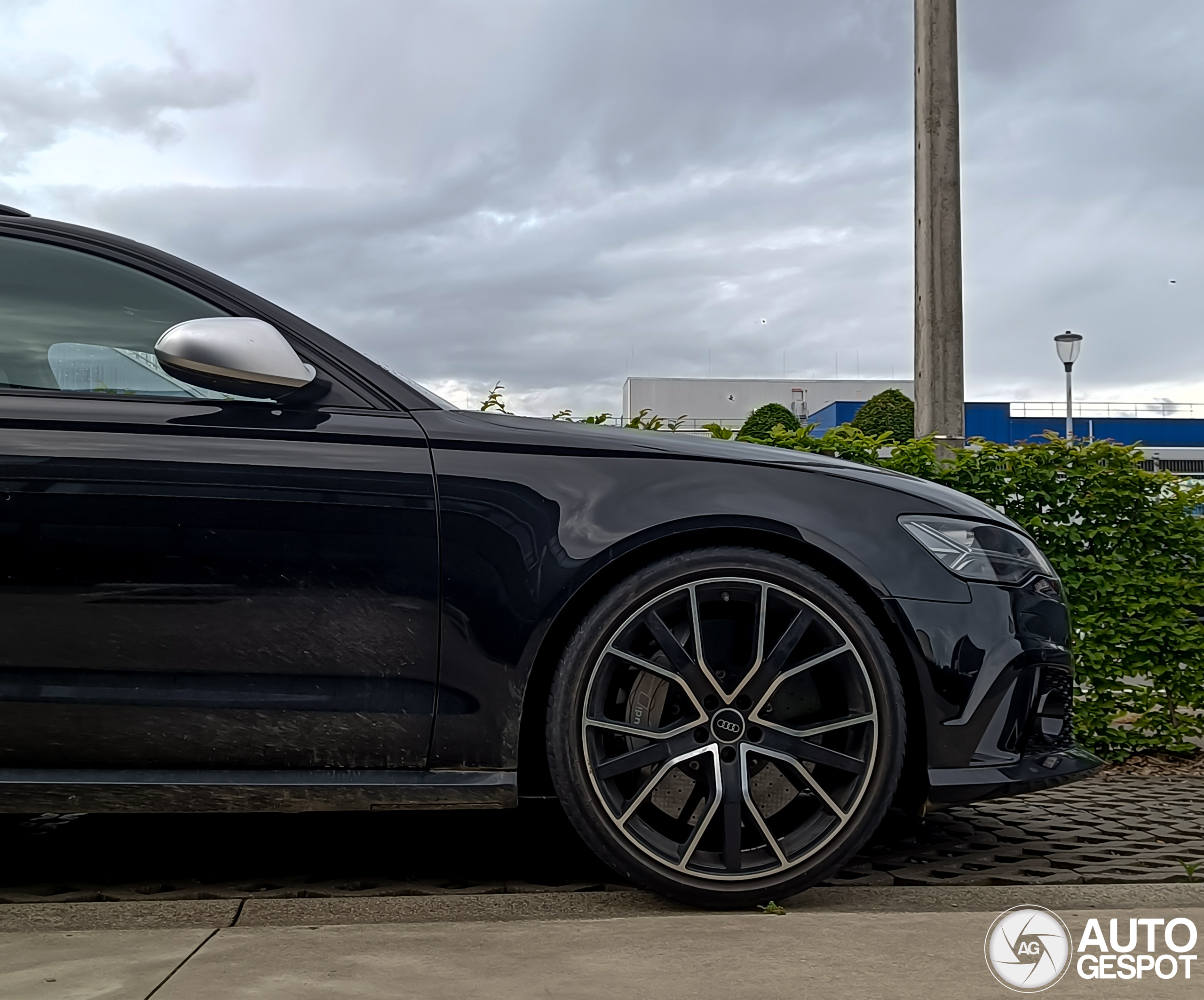 Audi RS6 Avant C7