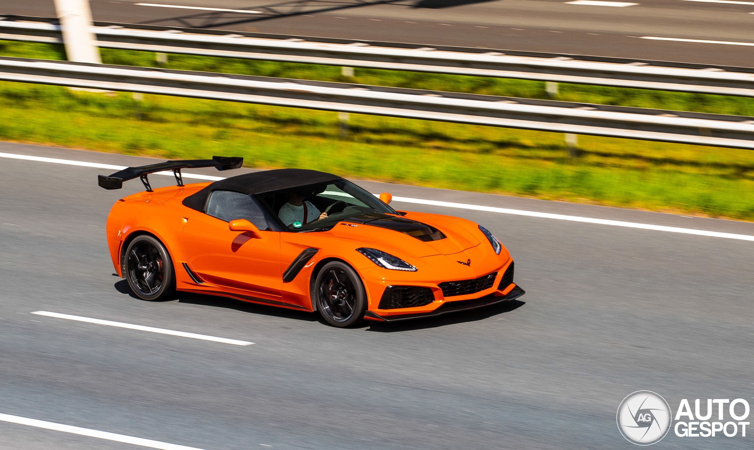 Chevrolet Corvette C7 ZR1 Convertible - 08 June 2025 - Autogespot