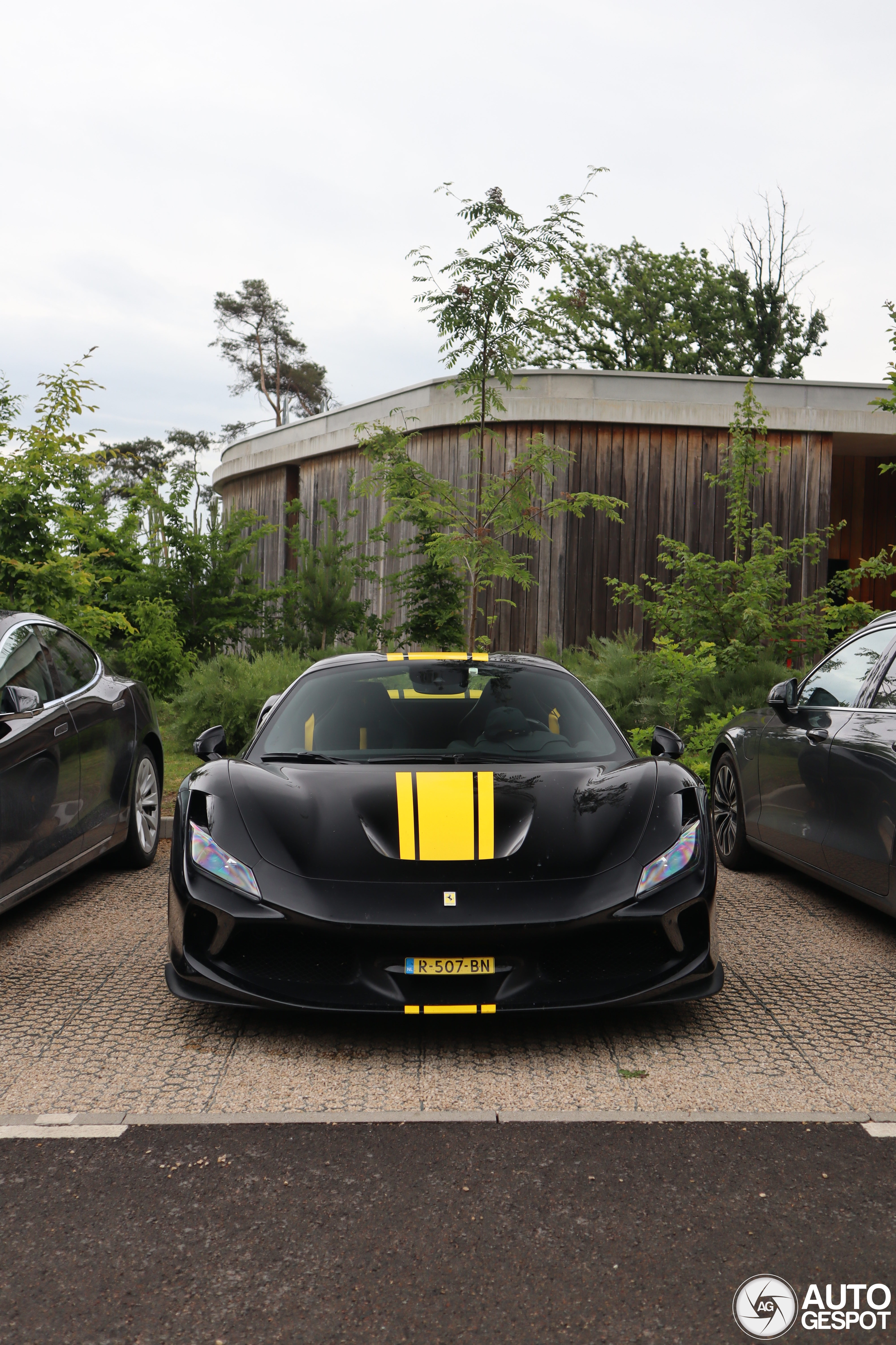 Ferrari F8 Tributo