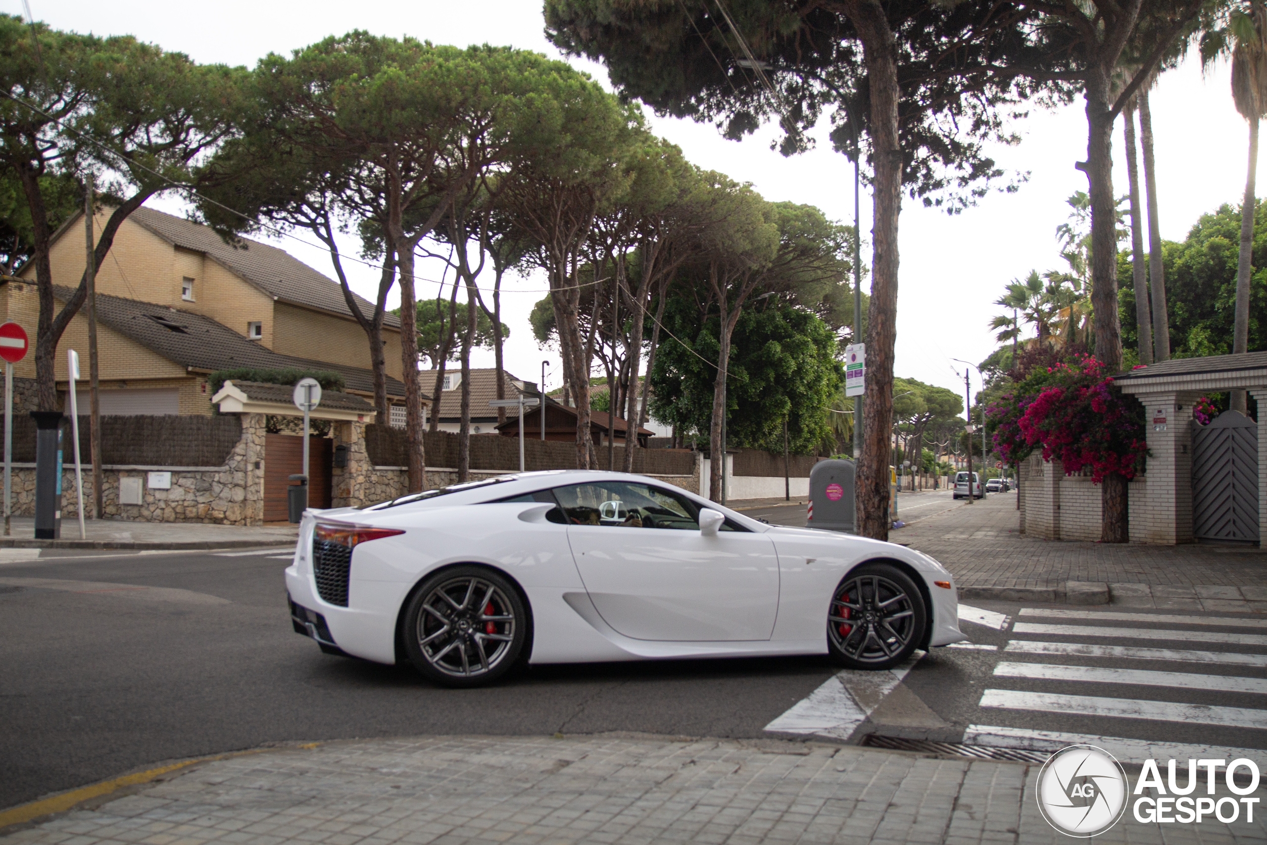 Lexus LFA