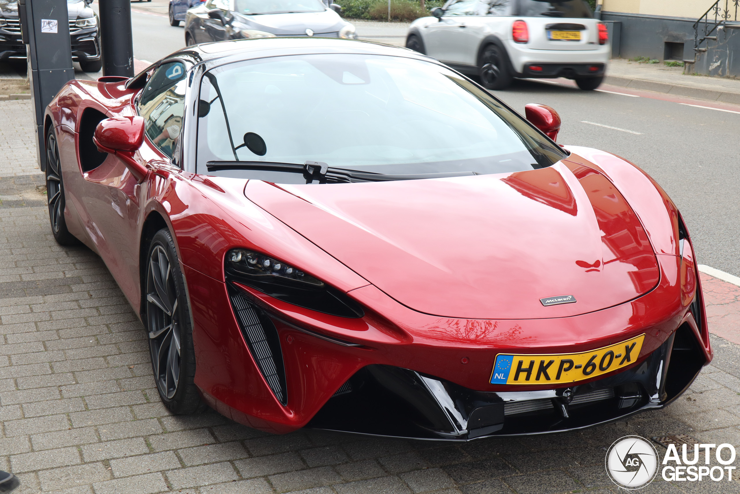 McLaren Artura Spider