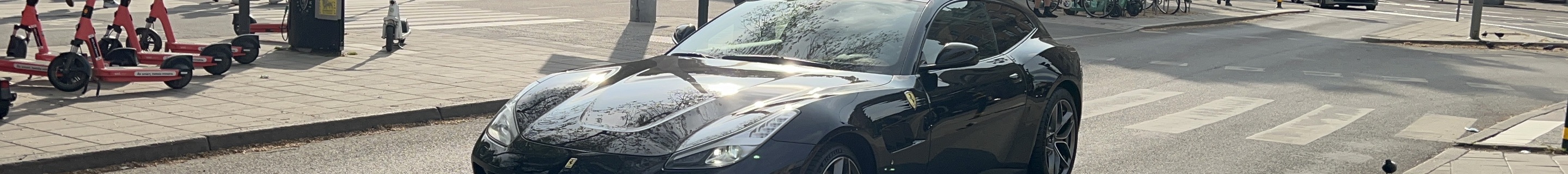 Ferrari GTC4Lusso T
