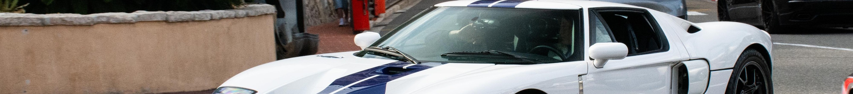 Ford GT