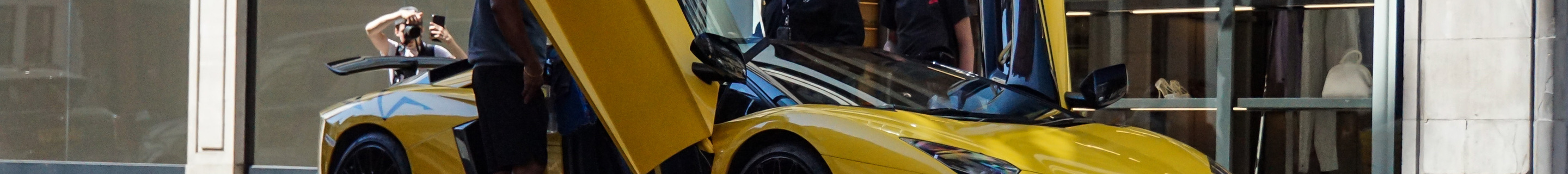 Lamborghini Aventador LP750-4 SuperVeloce Roadster