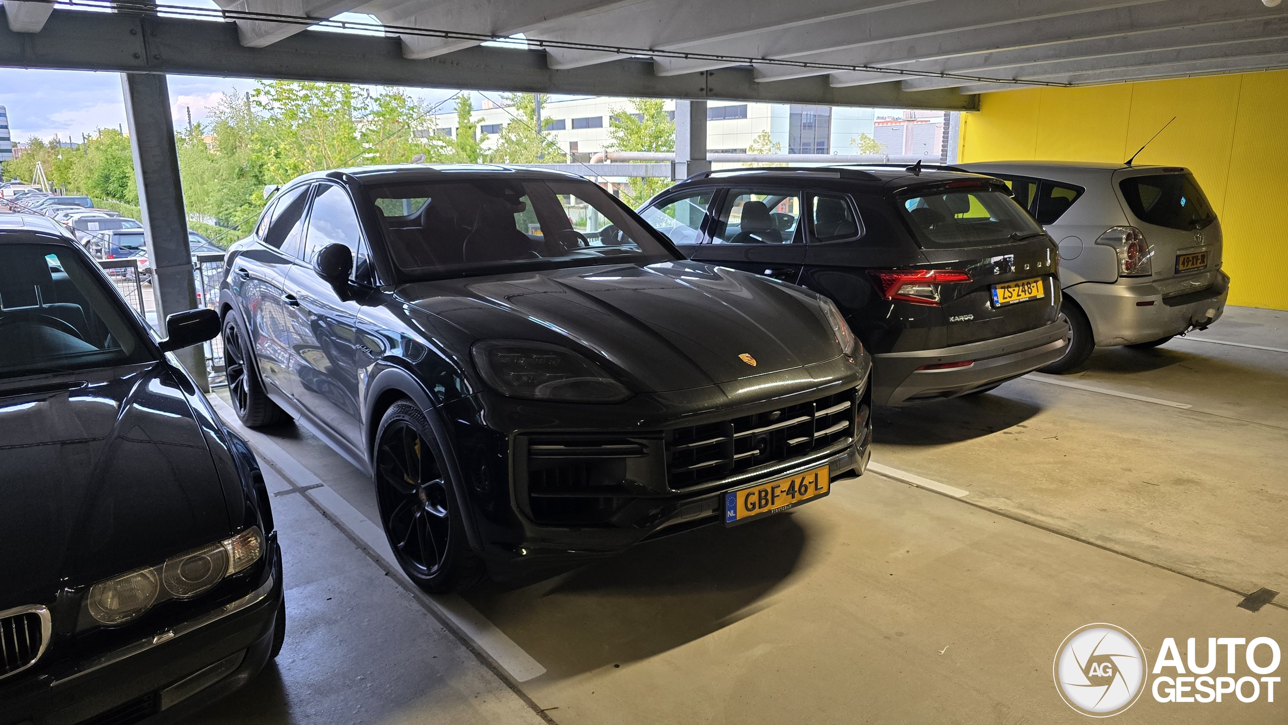 Porsche Cayenne Coupé Turbo E-Hybrid