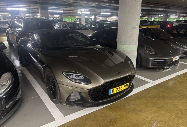 Aston Martin DBS Superleggera Volante