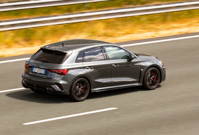 Audi RS3 Sportback 8Y 2025