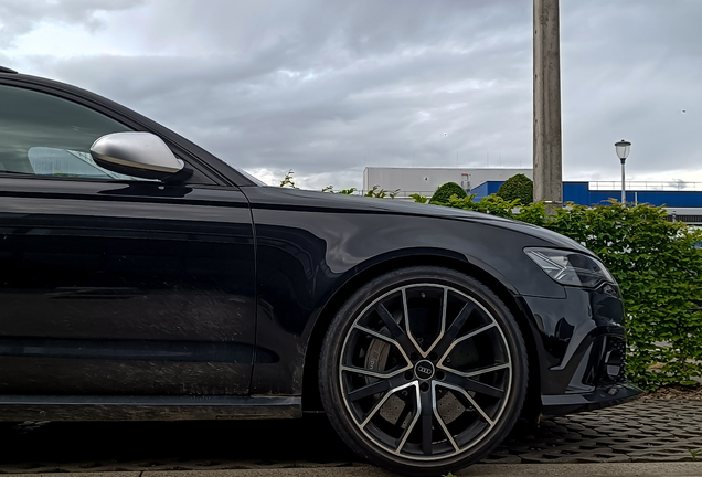 Audi RS6 Avant C7