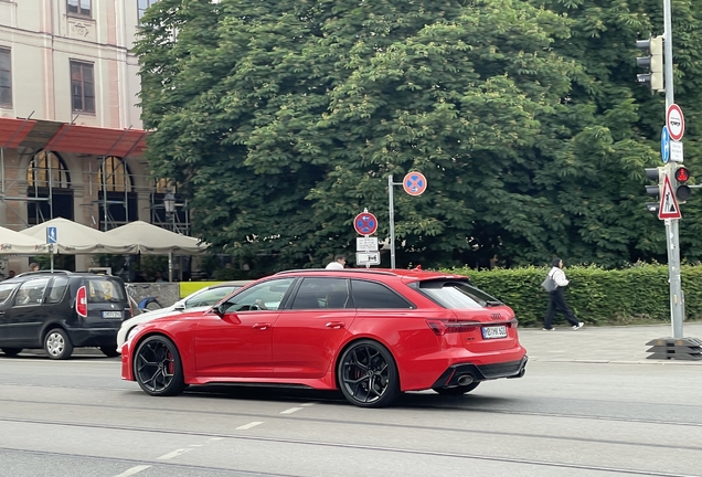Audi RS6 Avant C8