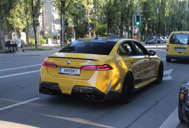 BMW M5 G90