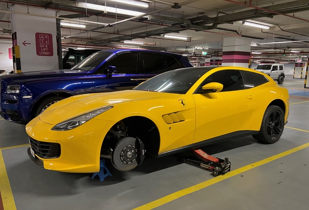 Ferrari GTC4Lusso