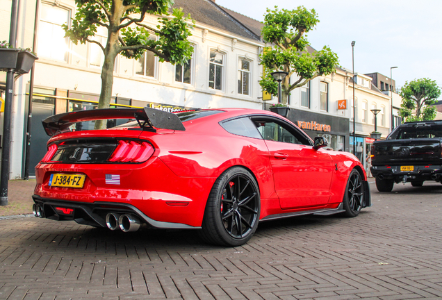 Ford Mustang GT 2015