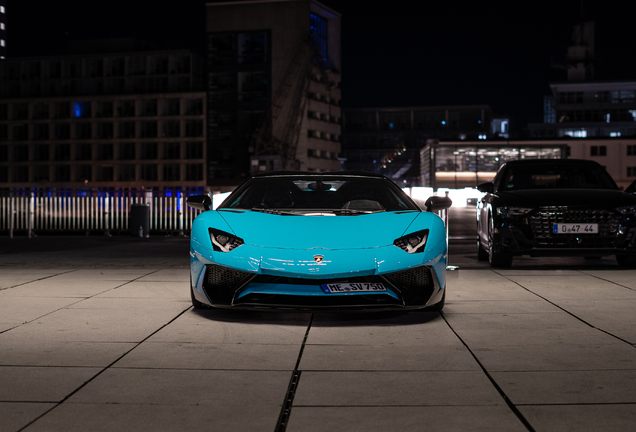 Lamborghini Aventador LP750-4 SuperVeloce Roadster