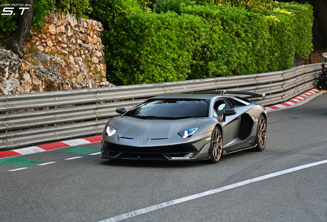 Lamborghini Aventador LP770-4 SVJ