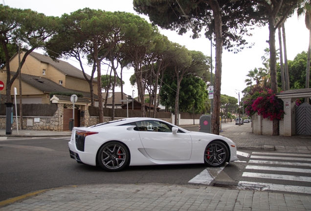 Lexus LFA