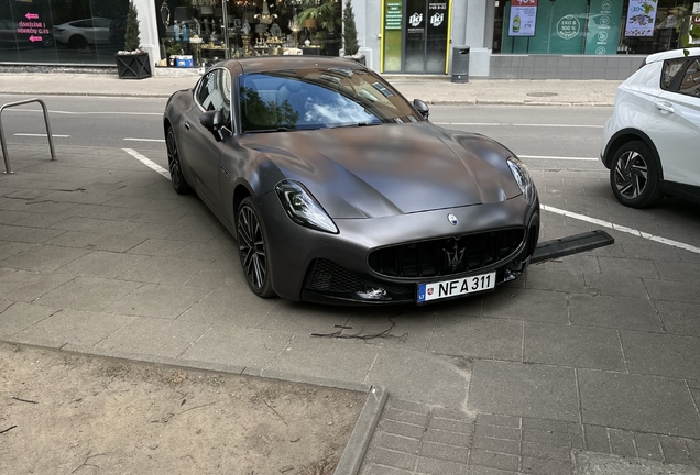 Maserati GranTurismo Modena 2023