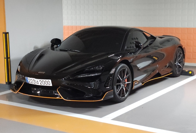 McLaren 765LT Spider