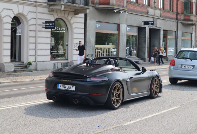 Porsche 718 Spyder RS Weissach Package