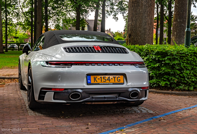 Porsche 992 Carrera 4S Cabriolet