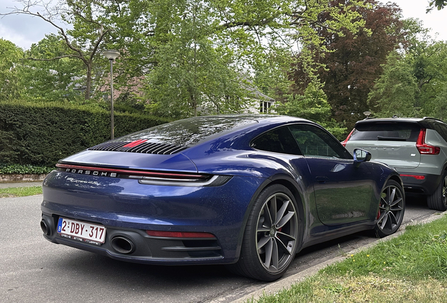 Porsche 992 Carrera 4S