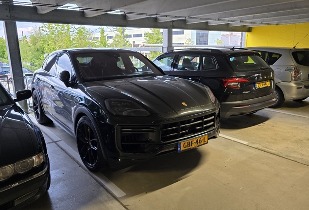Porsche Cayenne Coupé Turbo E-Hybrid