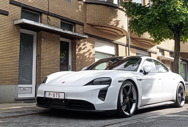 Porsche Taycan GTS