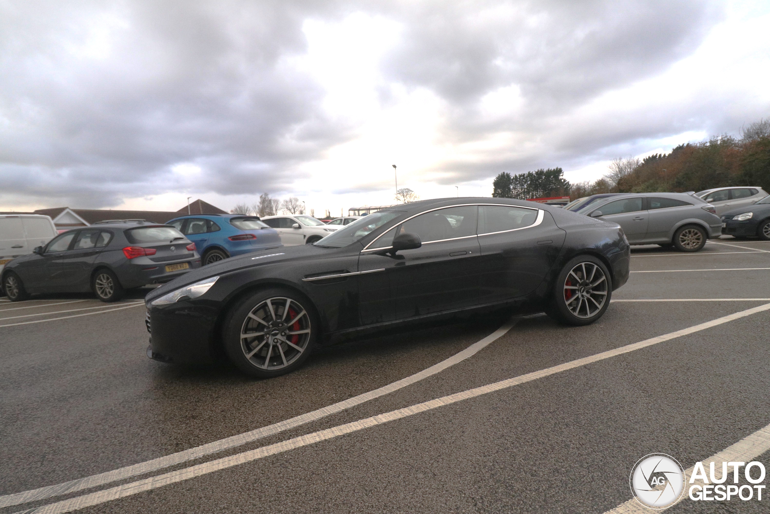 Aston Martin Rapide S