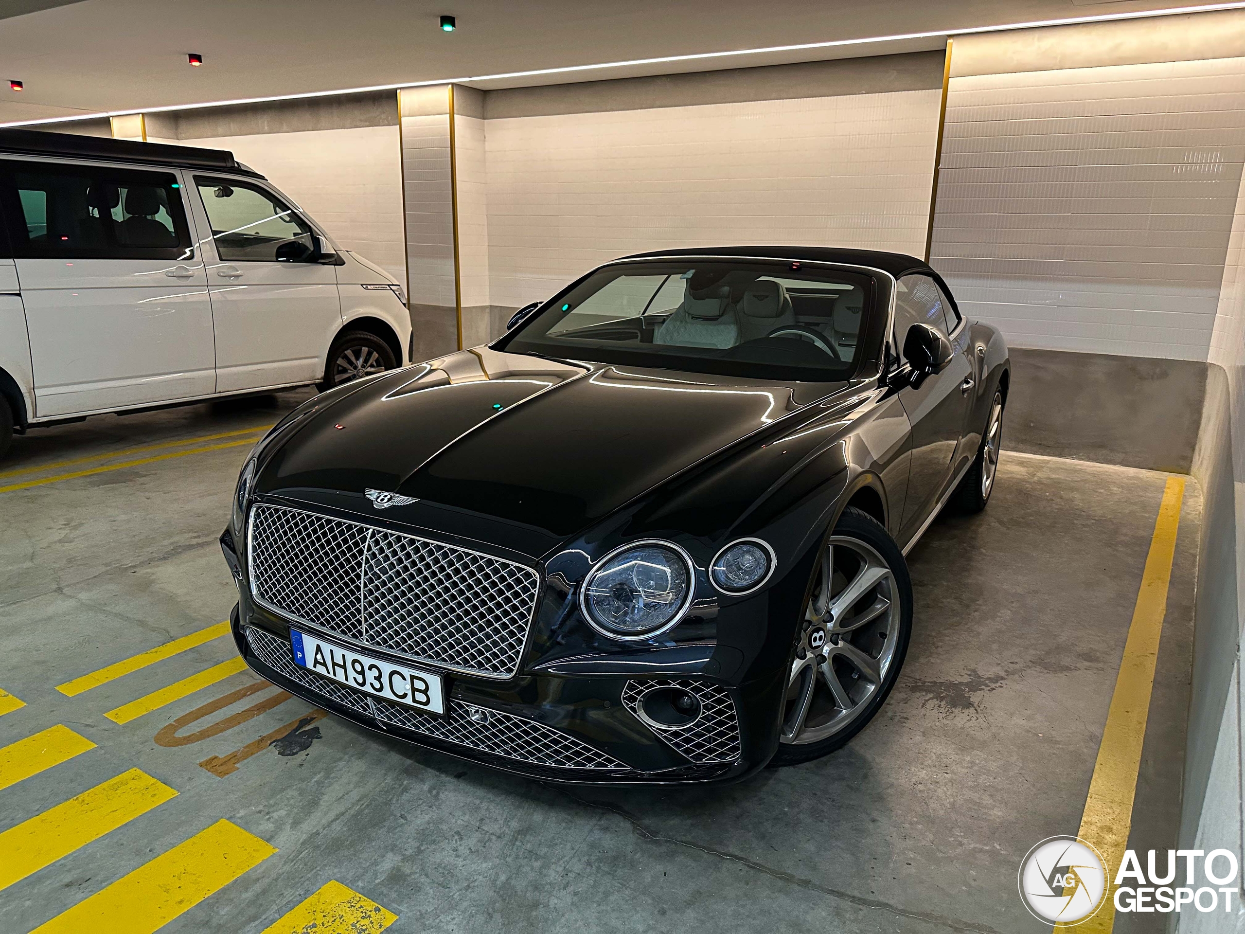 Bentley Continental GTC V8 2020