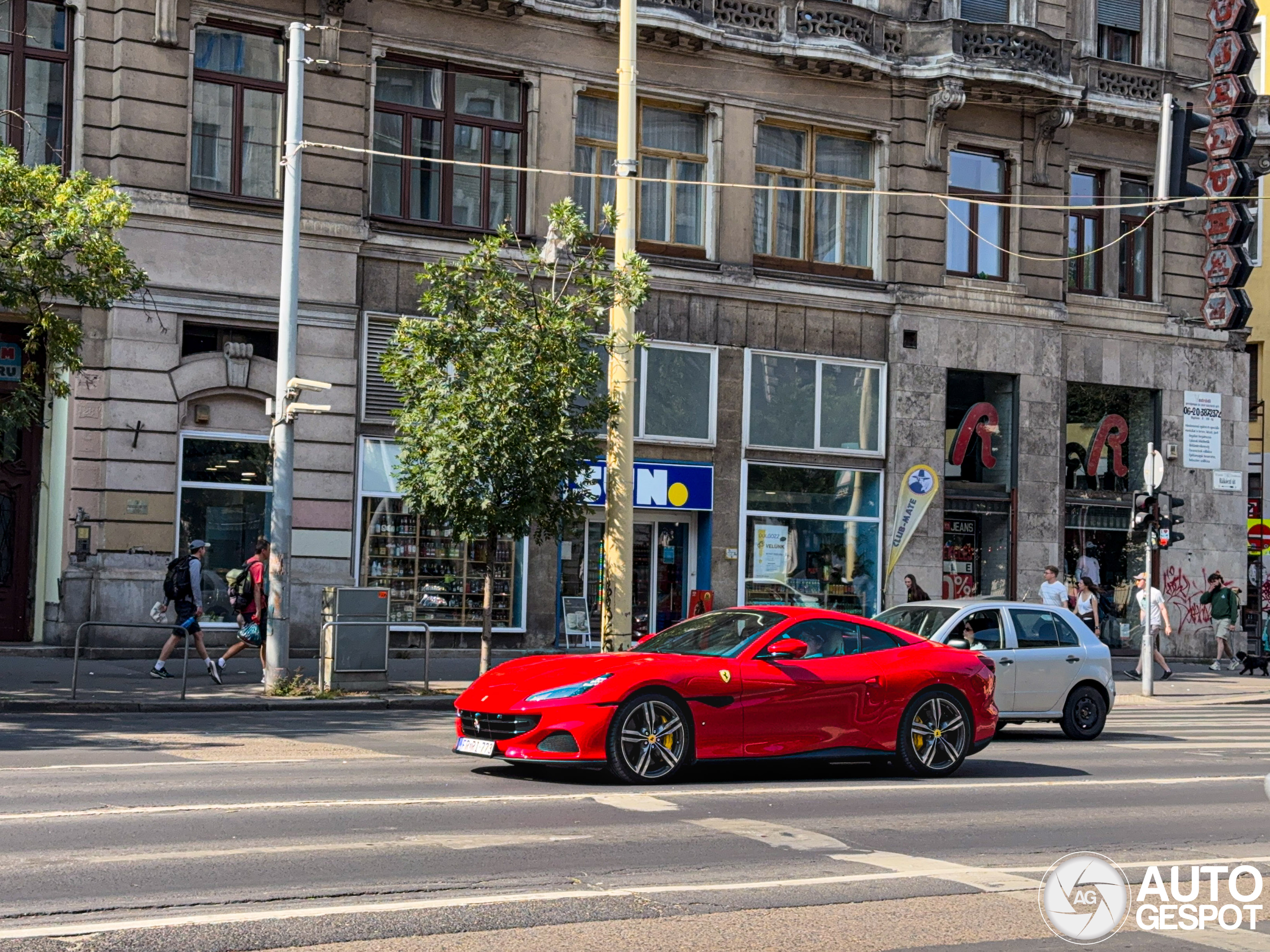 Ferrari Portofino M