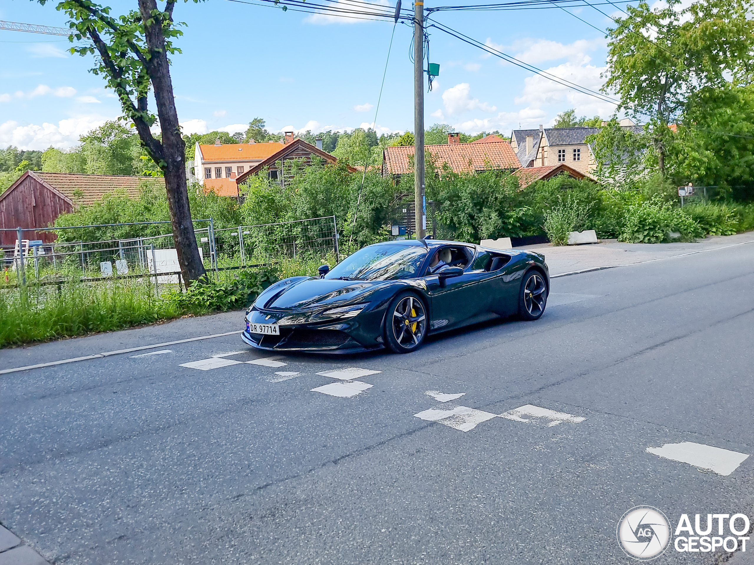 Ferrari SF90 Stradale