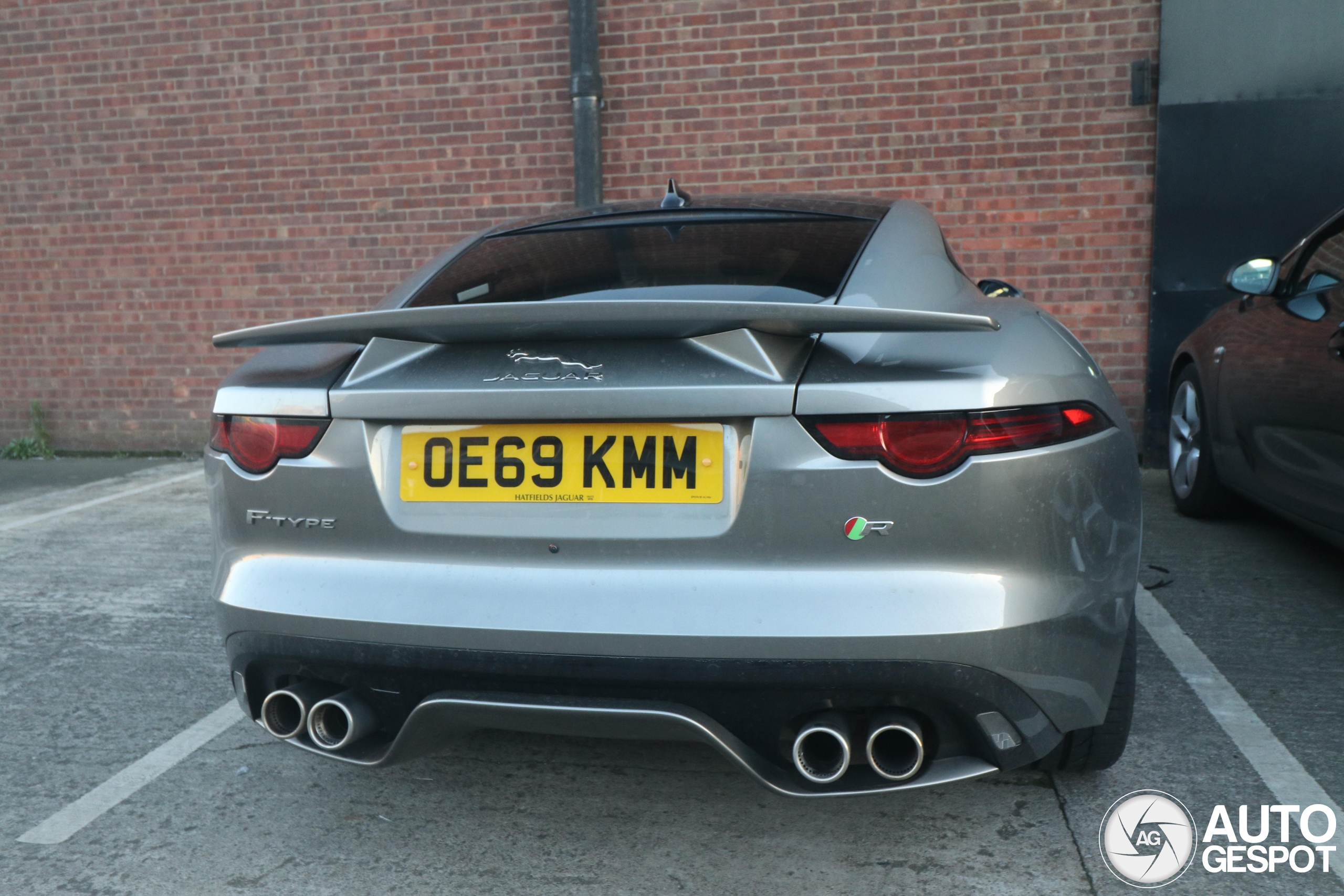 Jaguar F-TYPE R Coupé 2017