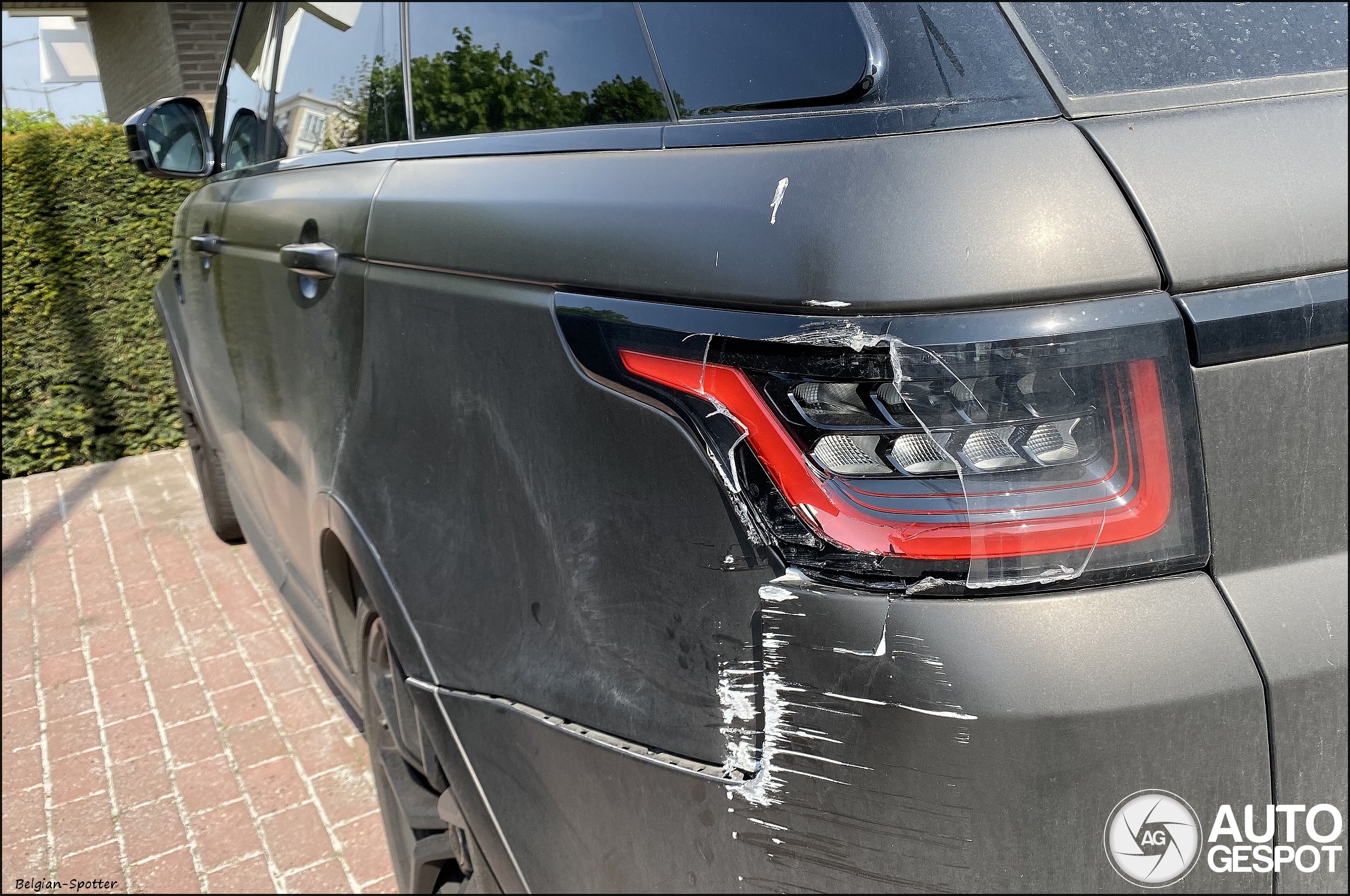 Land Rover Range Rover Sport SVR 2018