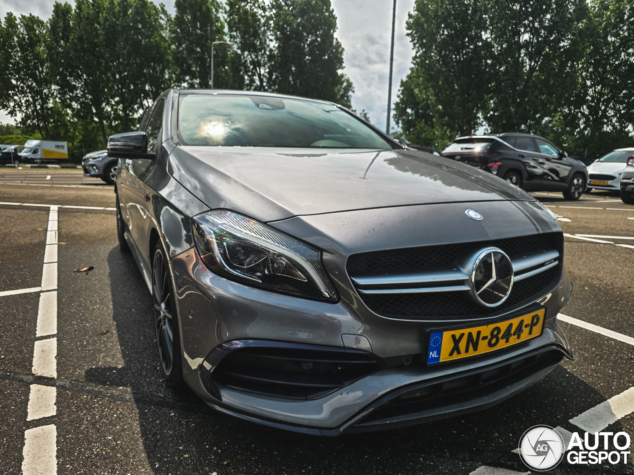 Mercedes-AMG A 45 W176 2015
