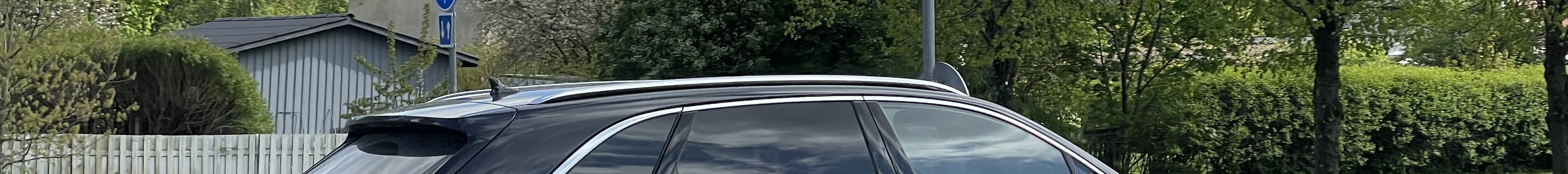 Bentley Bentayga Hybrid