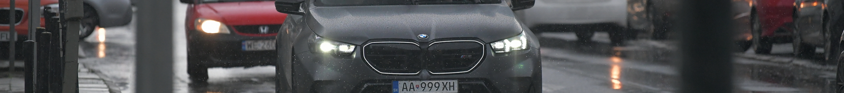 BMW M5 G90