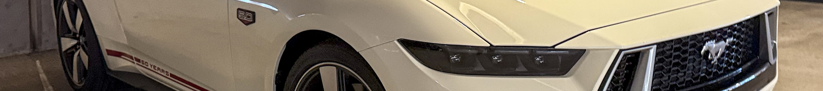 Ford Mustang GT Convertible 2025 60th Anniversary