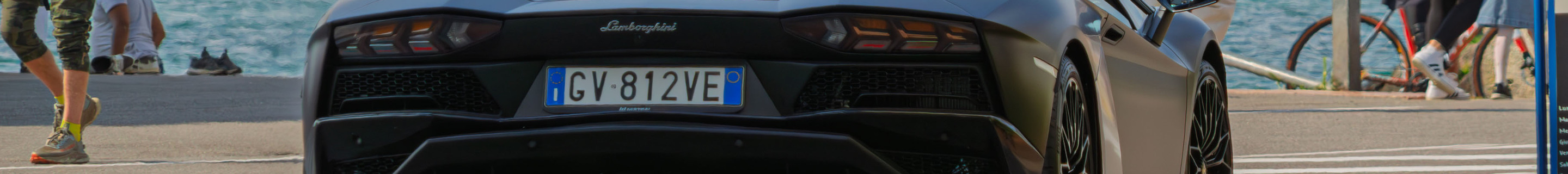 Lamborghini Aventador S LP740-4